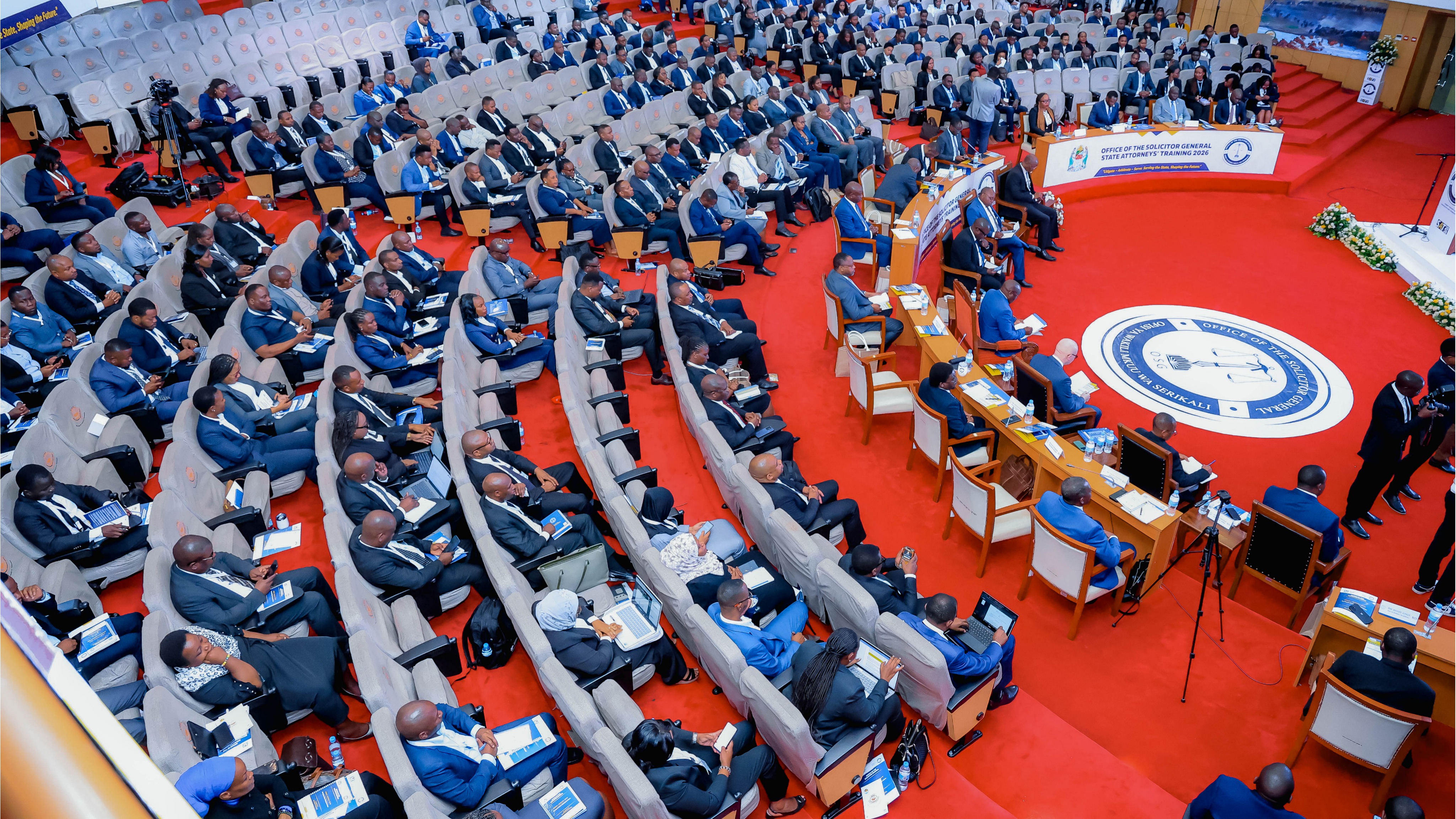 Mawakili wa Serikali wakimsikiliza Waziri wa Katiba na Sheria Mhe.Dkt. Juma Homera wakati akifungua mafunzo hayo yaliyofanyika Jijini Arusha.