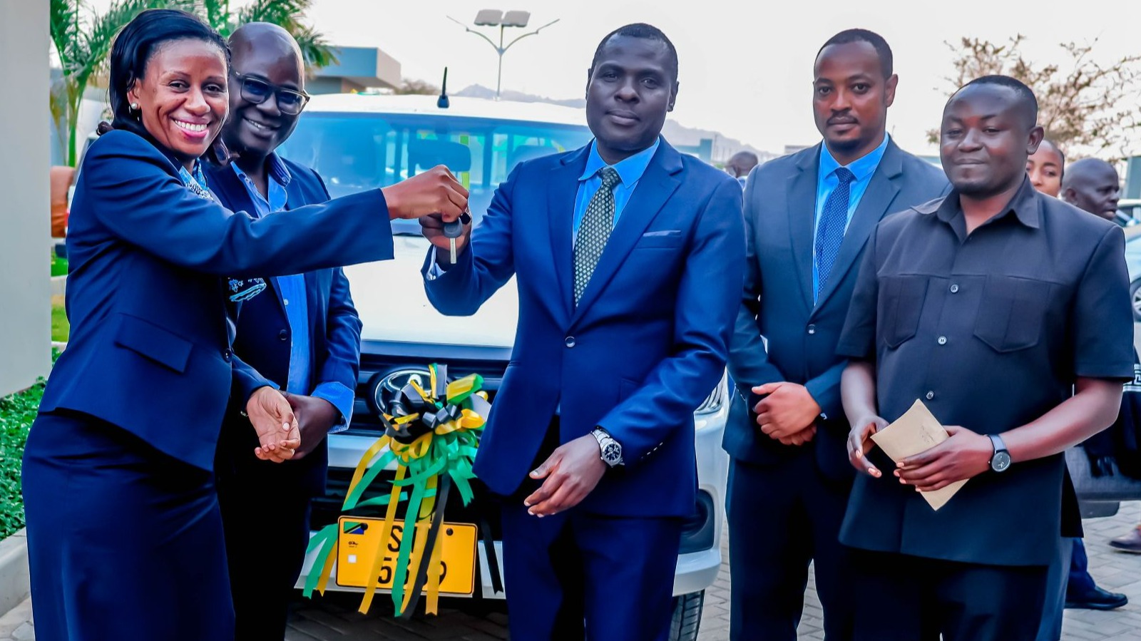 Ofisi ya Wakili Mkuu wa Serikali Manyara Yakabidhiwa Gari